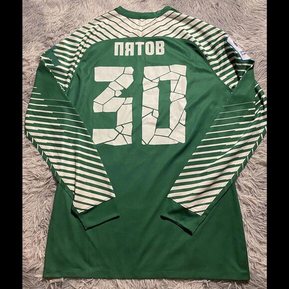 SHAKHTAR DONETSK 2015/16 MATCH ISSUE WORN GOALKEEPER JERSEY PYATOV #30 Ukraine - Picture 2 of 9